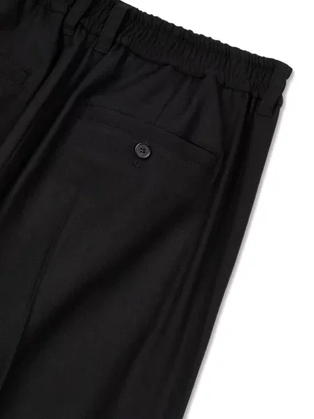 Pantaloni Studio Tomboy plisate negru