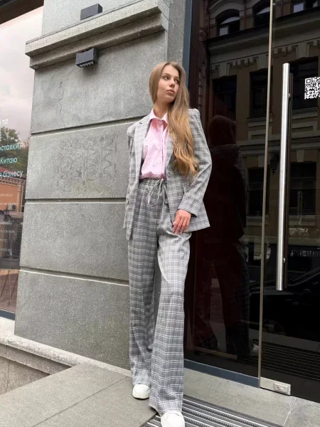 Повседневные брюки Ladylike серые