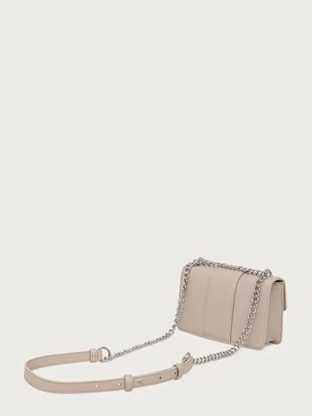 ARMANI EXCHANGE Válltáska JODIE krém bézs