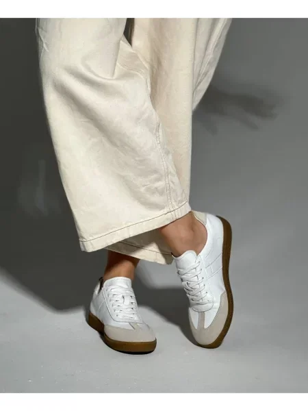 Замшевые кеды 105.store белые