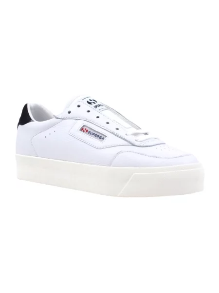 Sneakersy Superga skórzane na platformie białe