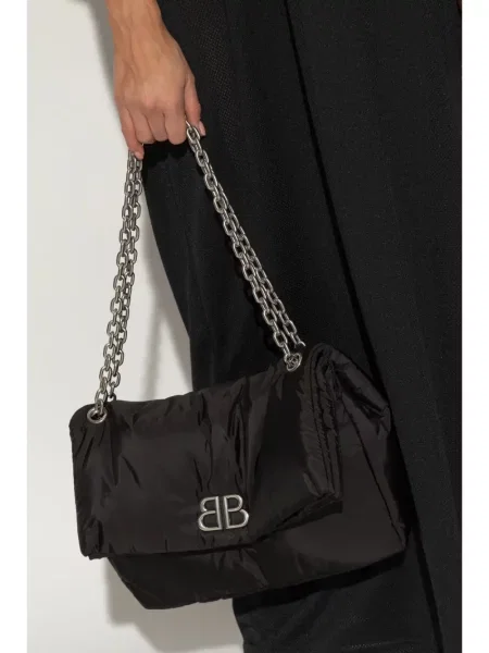 Rankinė Balenciaga juoda