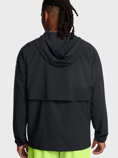 Анорак Under Armour для бега черный