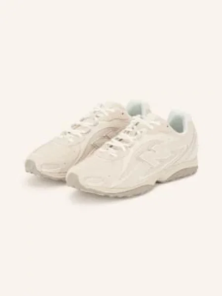 New Balance Sneakersy světle šedá
