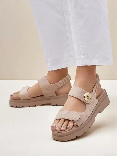 Sandale Resti