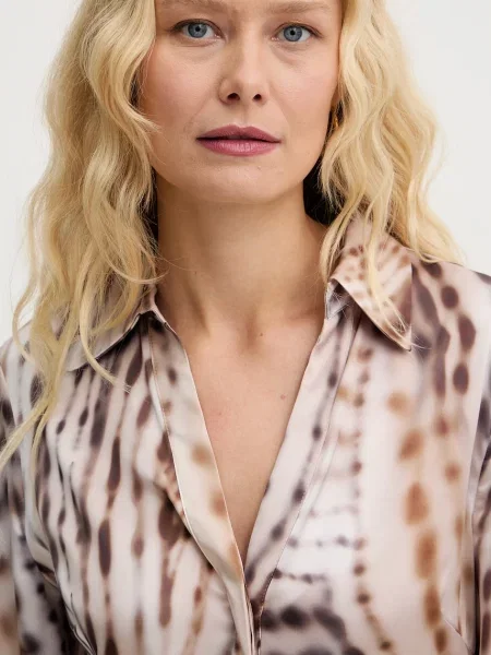 Платье-рубашка Guess