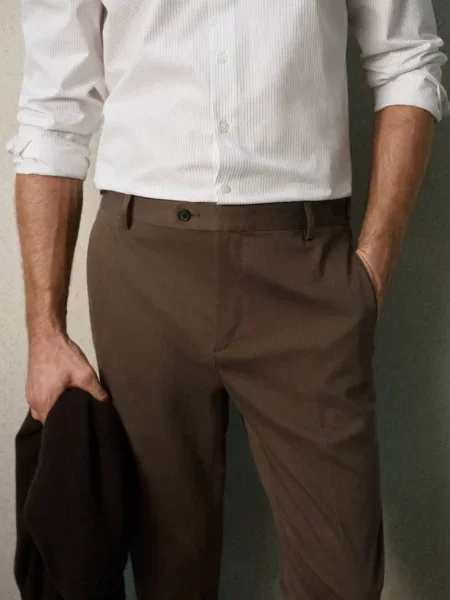 Spodnie slim fit z regulowanym pasem norkowy Mężczyzna 40 MANGO MAN szary