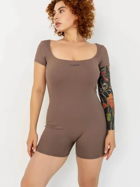 Женский спортивный комбинезон коричневий