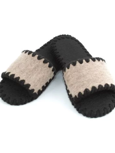 Oldcom ­ Тапки бежеві