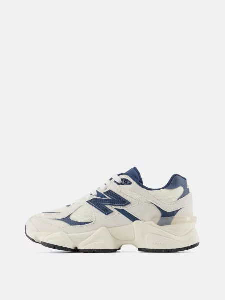 Дитячі кросівки New Balance 990 бежеві