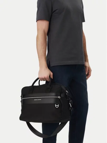 ARMANI EXCHANGE Potovalna torba LAS VEGAS' črna