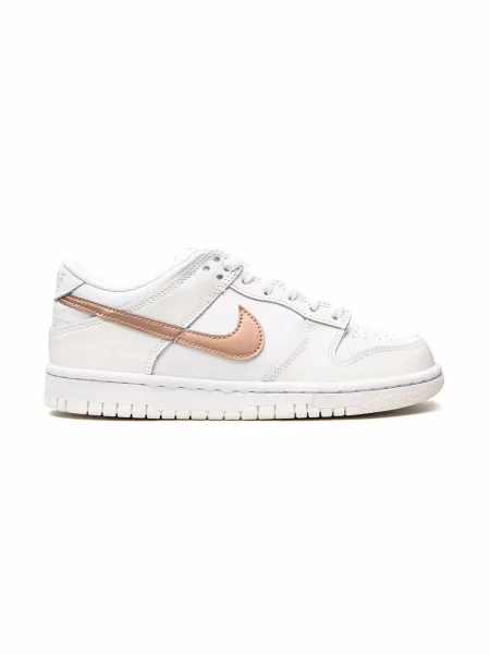 Маратонки Nike Dunk бяло