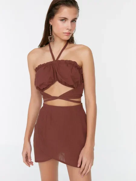 Top Trendyol cu legături maro