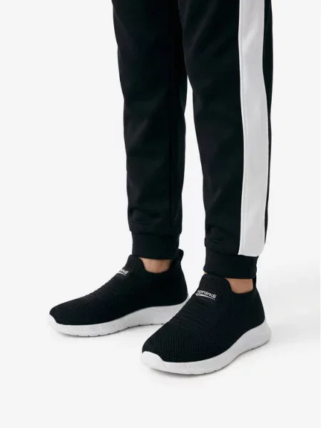 Sprandi Sneakers negru