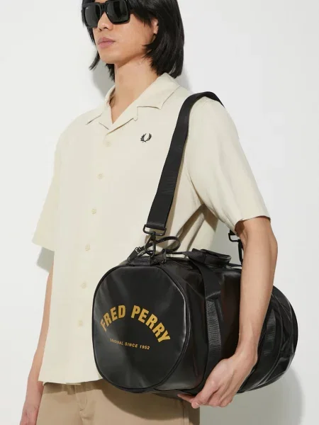 Классическая сумка Fred Perry