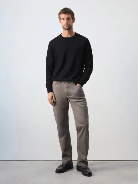 Spodnie regular fit norkowy Mężczyzna 40 MANGO MAN szary