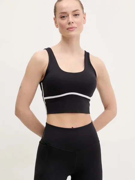 Топ Under Armour черно