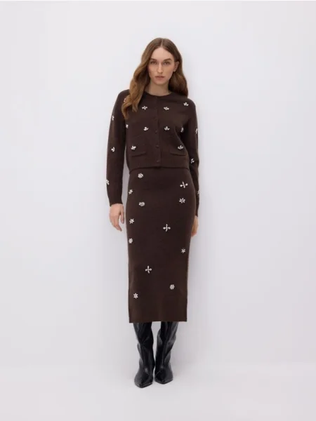 Reserved Cardigan cu aplicații maro