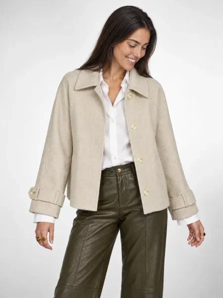 Rövid ruha Vero Moda bézs