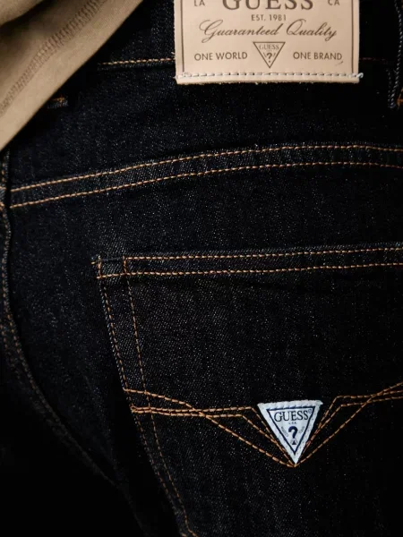 Guess джинси relaxed fit DAMON