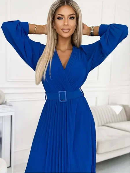 Rochie Numoco plisată de costum albastru