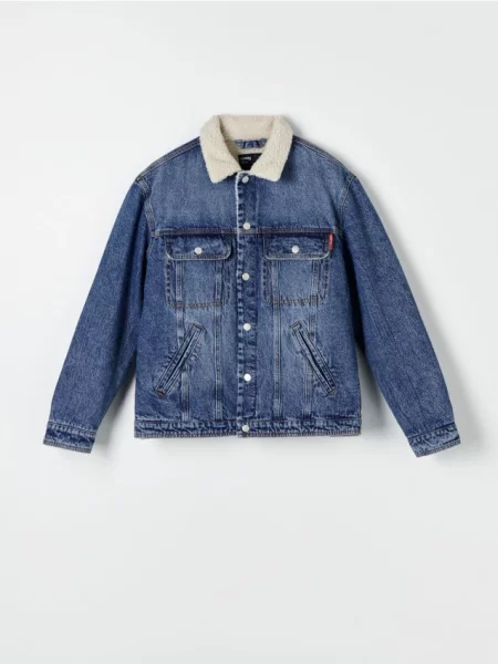 Джинсова куртка синій