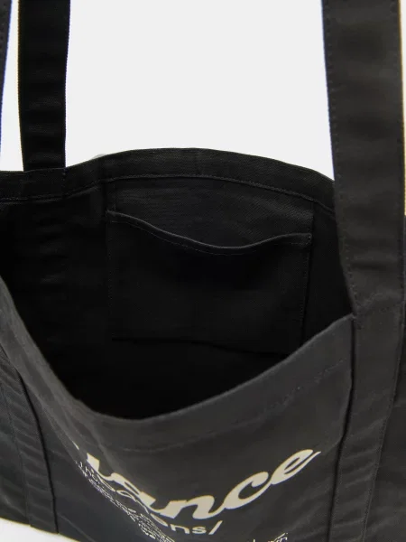 Сумка шоппер Sinsay с надписями черная