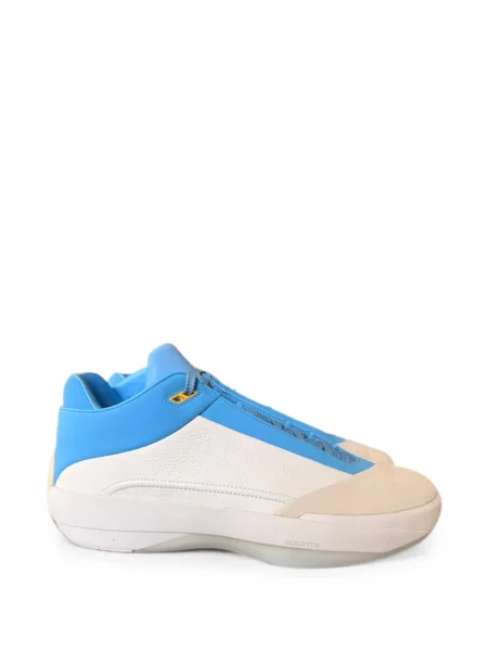 Sneakerși Jordan alb