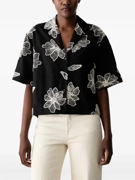 Scurt cămașă Sisley cu model floral negru