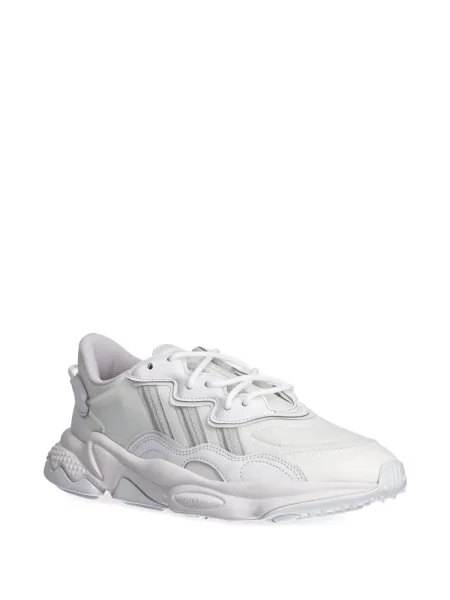 Prugaste trčanje vunene tenisice Adidas Terrex crna