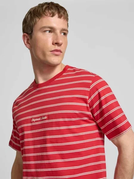 T-shirt w z okrągłym dekoltem Jack & Jones czerwona