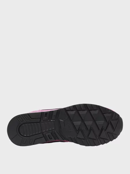 Замшевые кроссовки Saucony