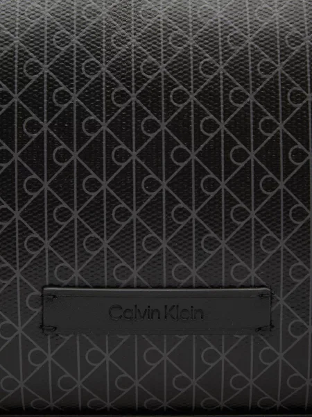 Кожаный кошелек Calvin Klein черный