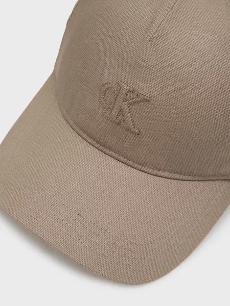 Кепка Calvin Klein бежевая