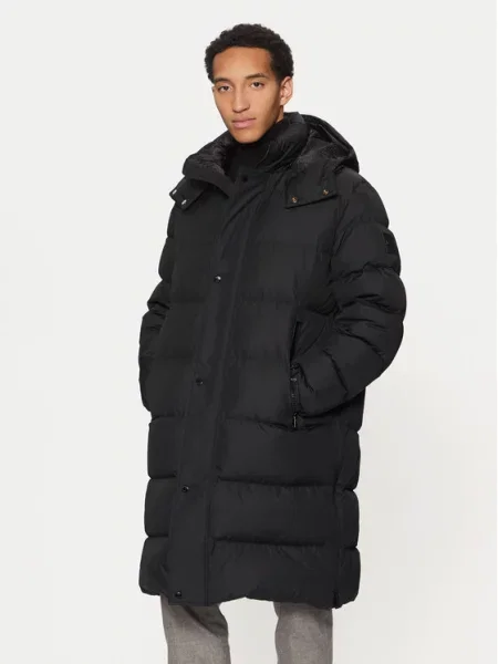 Пальто Boss черное