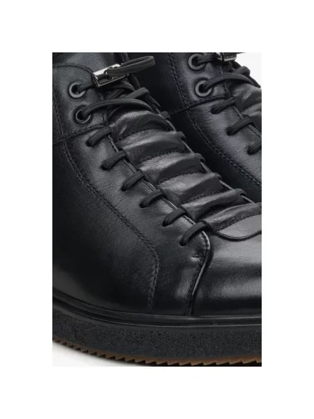 Ботинки Estro черные