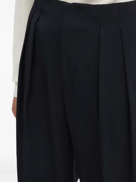 Pantaloni Liviana Conti plisate negru