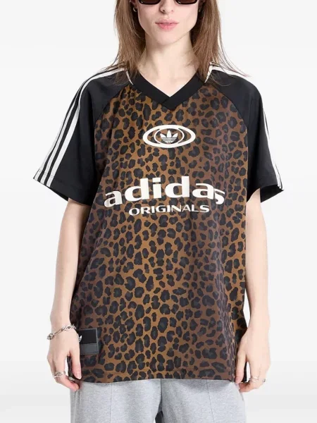 Tricou Adidas cu model leopard alb