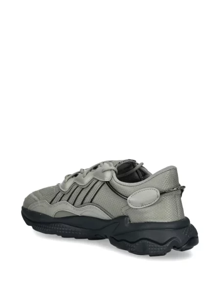 Sneakersy Adidas Terrex do biegania z kapturem wełniane czarne