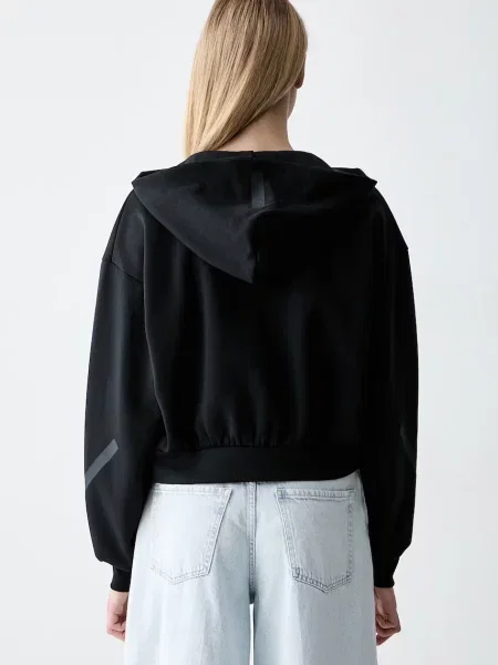Свитер Adidas с капюшоном