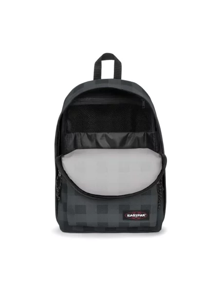 Taška Eastpak v biznis štýle čierna