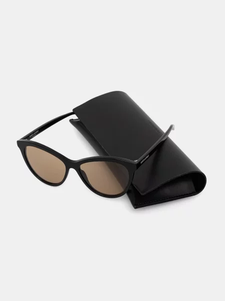 Солнцезащитные очки Saint Laurent