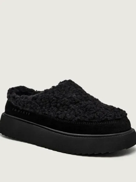Inuikii papuci de casă Curly Micro negru
