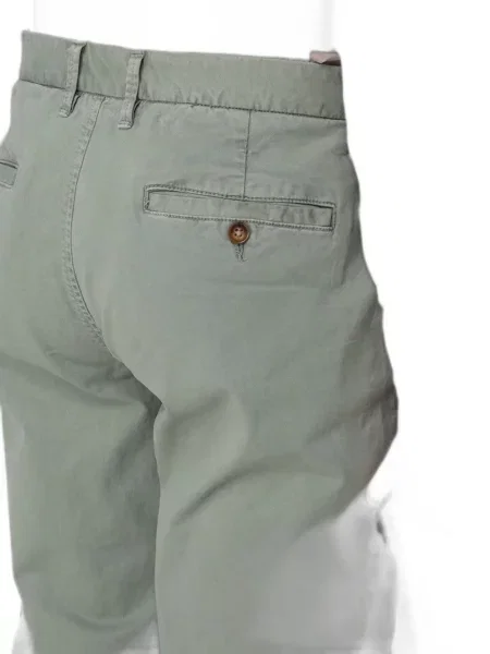 Pantaloni chino Blauer verde