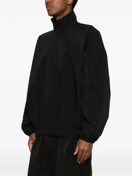 Бягане яке Fear Of God Essentials черно