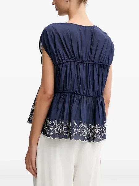 Bluzka w kwiaty Benetton w kwiatki z dekoltem w serek niebieska