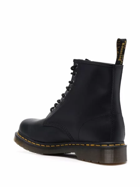 Šněrovací krajkové kotníkové boty Dr. Martens černé