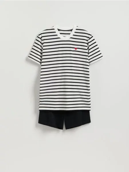 Reserved Pijama din două piese din alb