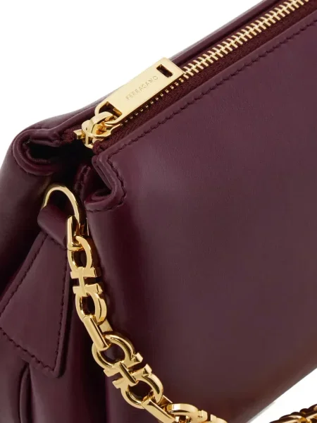 Colier Ferragamo roșu