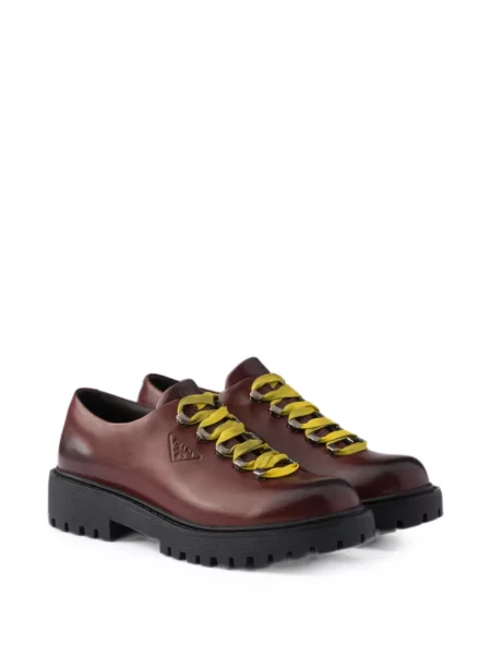 Δερμάτινα sneakers Prada καφέ